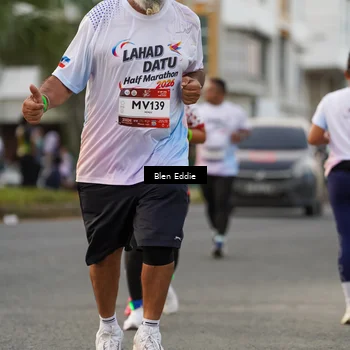 Runner Photo 7823302