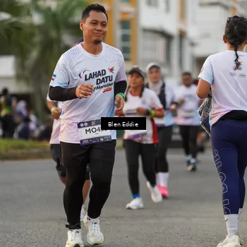 Runner Photo 7823307