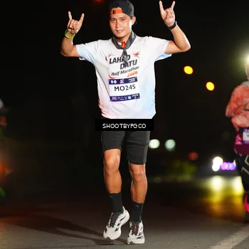 Runner Photo 7823363