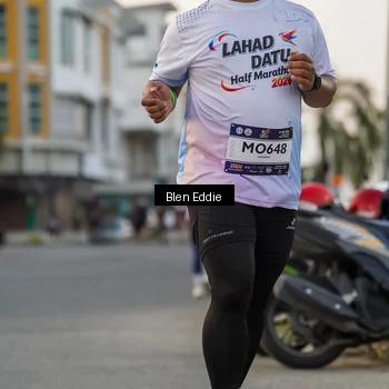 Runner Photo 7823382