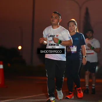 Runner Photo 7823401
