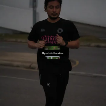 Runner Photo 7823474