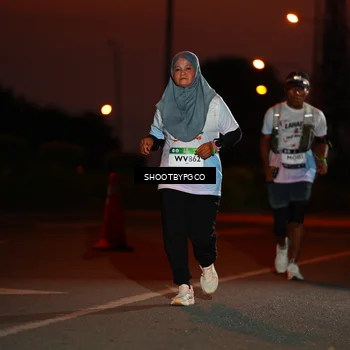Runner Photo 7823497