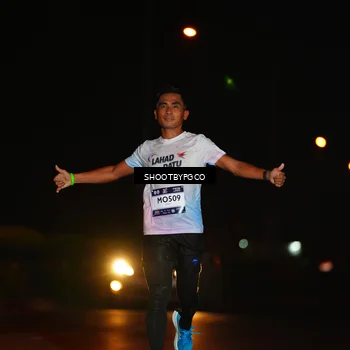 Runner Photo 7823515