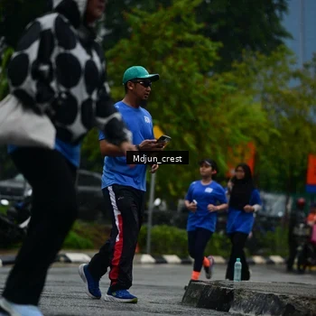 Runner Photo 7823518