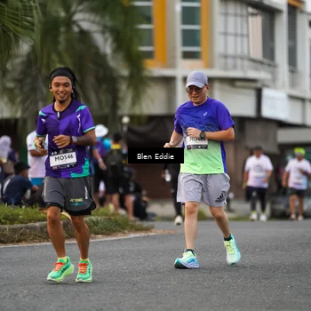 Runner Photo 7823535