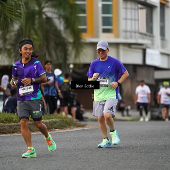 Runner Photo 7823540