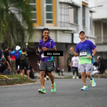 Runner Photo 7823555
