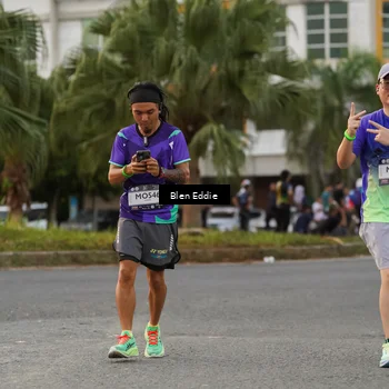 Runner Photo 7823566
