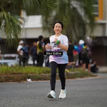Runner Photo 7823573