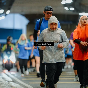 Runner Photo 7823592