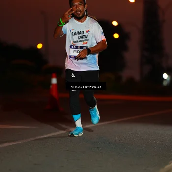 Runner Photo 7823614