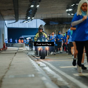 Runner Photo 7823635