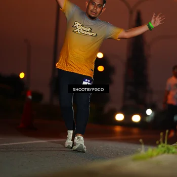 Runner Photo 7823666