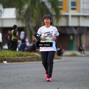Runner Photo 7823669