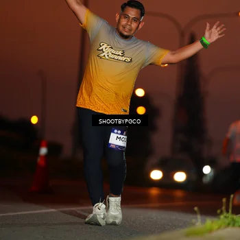 Runner Photo 7823679