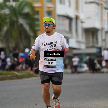 Runner Photo 7823681