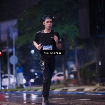 Runner Photo 7823685