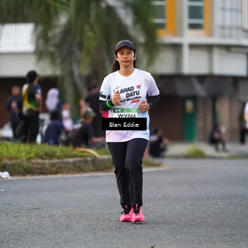 Runner Photo 7823690