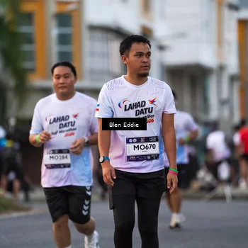 Runner Photo 7823709