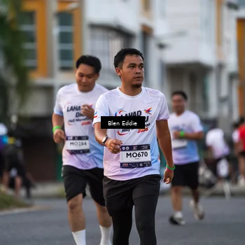 Runner Photo 7823729