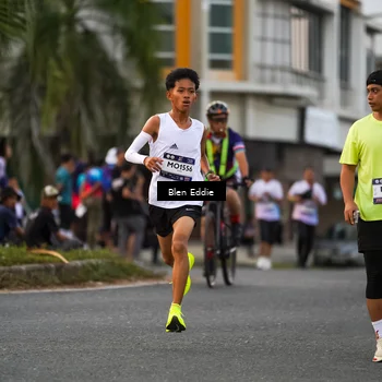 Runner Photo 7823827