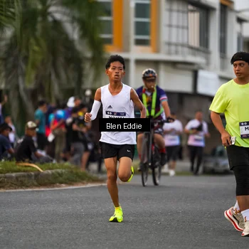 Runner Photo 7823831