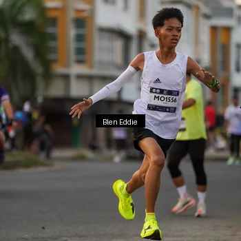 Runner Photo 7823838