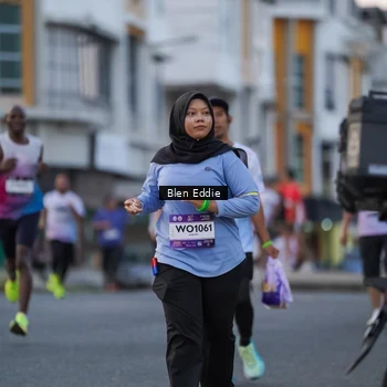 Runner Photo 7823859