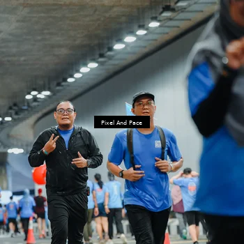 Runner Photo 7823884