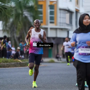 Runner Photo 7823895