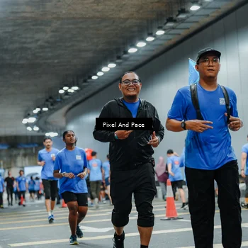 Runner Photo 7823901