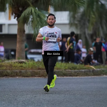 Runner Photo 7823909