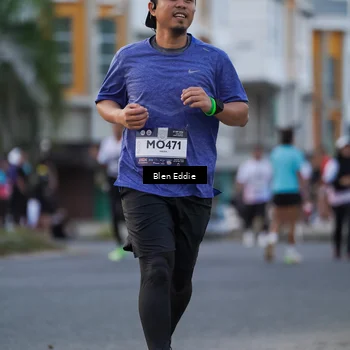 Runner Photo 7823936