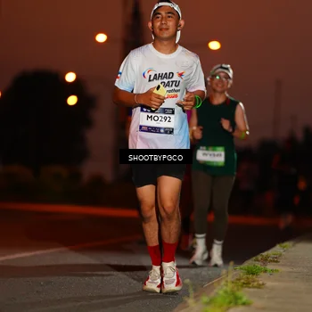 Runner Photo 7823939