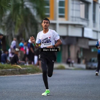 Runner Photo 7823942