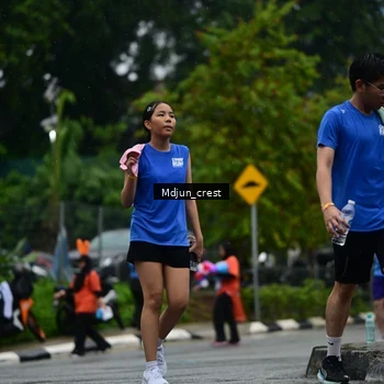 Runner Photo 7823944