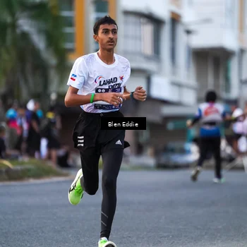 Runner Photo 7823963