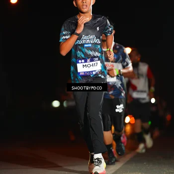 Runner Photo 7823968