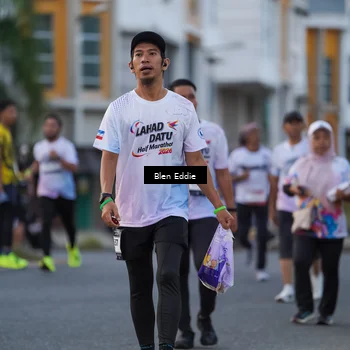 Runner Photo 7823972