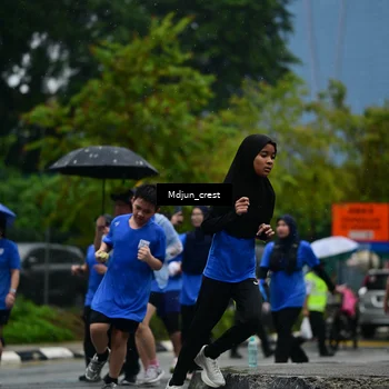 Runner Photo 7823993