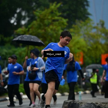 Runner Photo 7824009