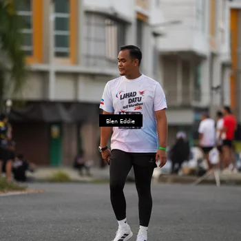 Runner Photo 7824024