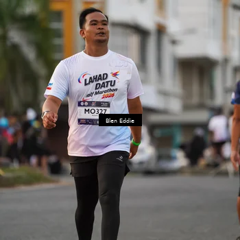 Runner Photo 7824073