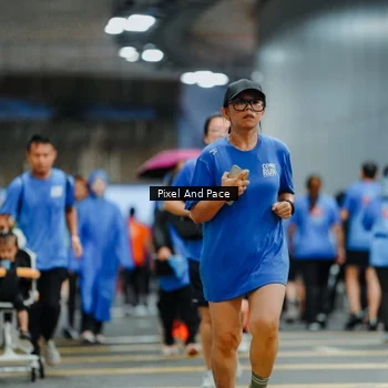 Runner Photo 7824083