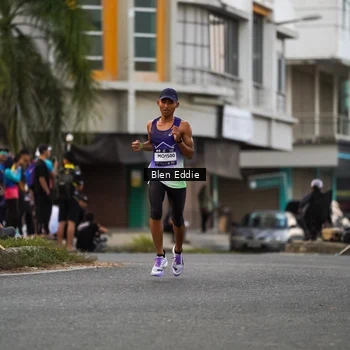 Runner Photo 7824085