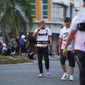 Runner Photo 7824087