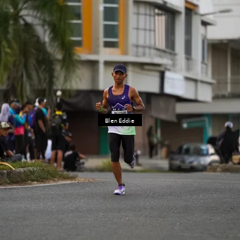 Runner Photo 7824089