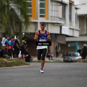Runner Photo 7824096