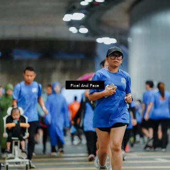 Runner Photo 7824098